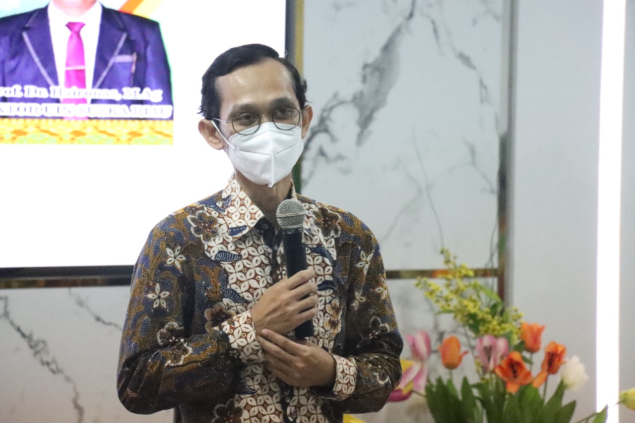 Qor oq porno film Kichkina ogil bolalar gey porno